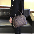 Luxury Women Bag Shell Zipper Handbag