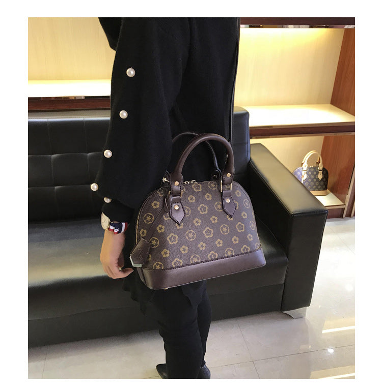 Luxury Women Bag Shell Zipper Handbag