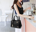 Casual women's handbags Luxury